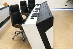 斜面操作臺的優(yōu)點(diǎn)有哪些？